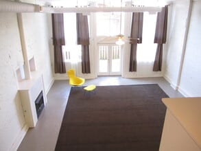 505 S Main St, Unit 509 South Main #102 in Memphis, TN - Foto de edificio - Building Photo