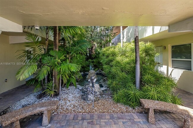 property at 2025 Miami Rd