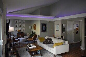 6671 Jackson Dr in San Diego, CA - Building Photo - Building Photo