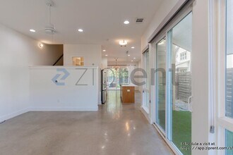 3133 Govalle Ave in Austin, TX - Building Photo - Building Photo