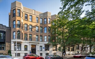 627 W Oakdale Ave, Unit 3 in Chicago, IL - Building Photo