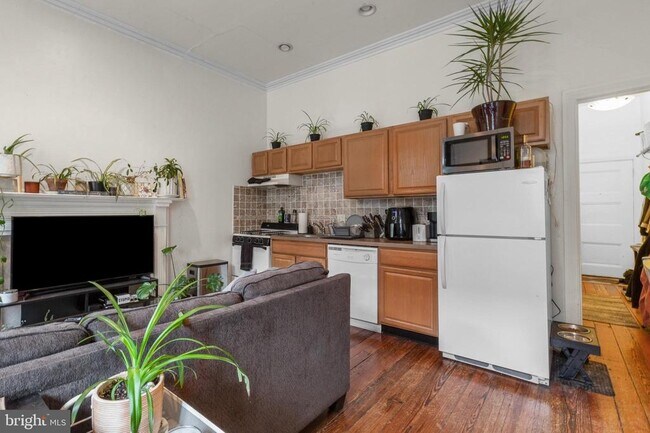 314 S 12th St in Philadelphia, PA - Building Photo - Building Photo