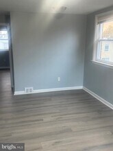 7124 Clinton Rd in Upper Darby Township, PA - Building Photo - Building Photo