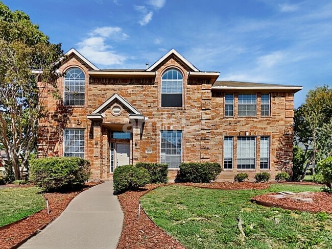 property at 601 Ridgemont Dr