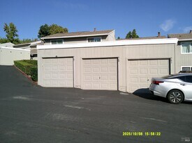 749 Beelard Dr in Vacaville, CA - Building Photo