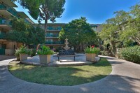 Building Photo - Bellevue Towers Apartments in Tucson, Arizona