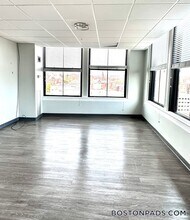 507 Main St in Worcester, MA - Building Photo - Building Photo