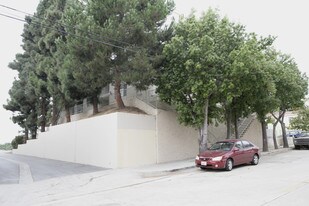 735 W 2nd St in San Pedro, CA - Building Photo