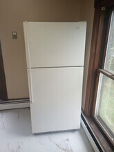 4450 E Atherton Rd, Unit 1 in Burton, MI - Building Photo - Building Photo