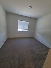 30540 Altima Ct in Menifee, CA - Foto de edificio - Building Photo