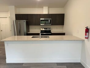 2847 E Lakeview Rd in Wasilla, AK - Building Photo - Building Photo