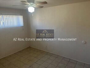 1938 W Berridge Ln-Unit -2 in Phoenix, AZ - Building Photo - Building Photo