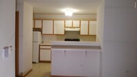 340 Cunat Blvd, Unit 1C photo'