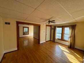 7 Elizabeth St in Hudson Falls, NY - Foto de edificio - Building Photo