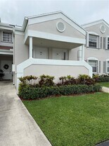 2260 SE 27th Dr in Homestead, FL - Building Photo