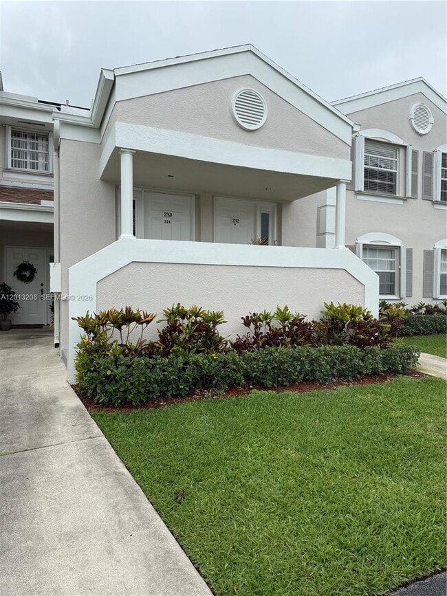 property at 2260 SE 27th Dr