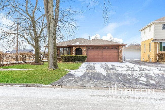property at 11050 Parkside Ave