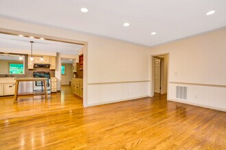 817 Ravine Rd in Signal Mountain, TN - Building Photo - Building Photo