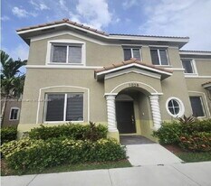 1028 SE 23rd Ave in Homestead, FL - Building Photo