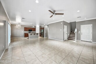 634 W Kerry Ln in Phoenix, AZ - Building Photo - Building Photo