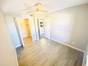 5321 Summerlin Rd in Ft. Myers, FL - Building Photo - Building Photo