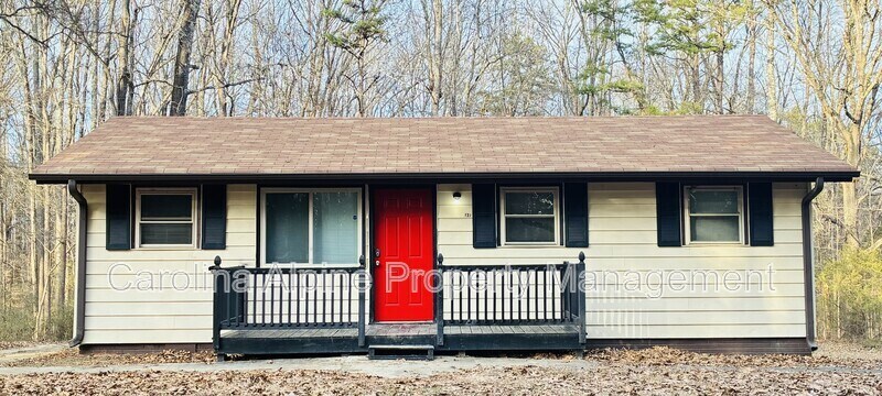 131 Lindsey St in Gastonia, NC - Building Photo
