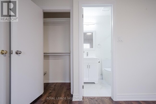 796 Thistle Down Ct in Mississauga, ON - Building Photo - Building Photo