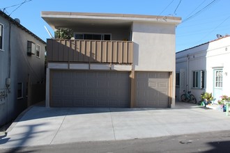 432 Rosecrans Ave in Manhattan Beach, CA - Building Photo - Building Photo