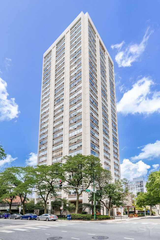 property at 70 W Burton Pl