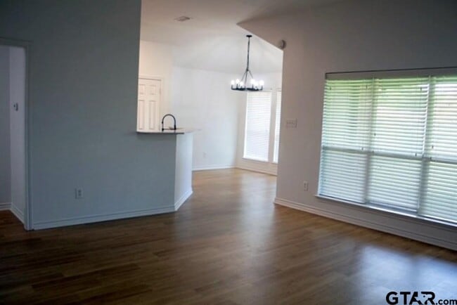 11380 Derby Dr in Flint, TX - Building Photo - Building Photo