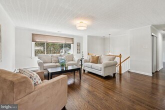 747 Hedy Ave in Cherry Hill Township, NJ - Building Photo - Building Photo