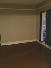 318 E Tarpon Ave-Unit -1A in Tarpon Springs, FL - Building Photo - Building Photo