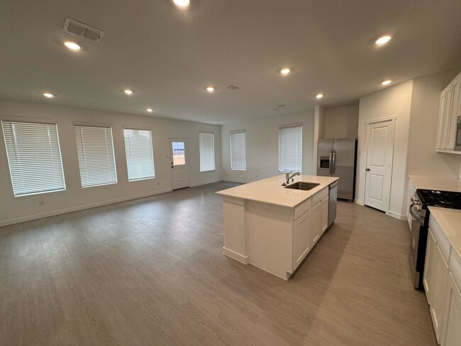 property at 814 Madrono Dr