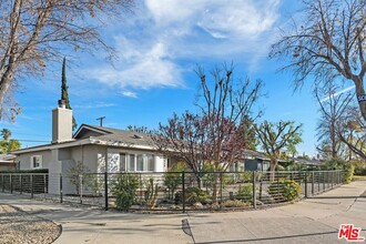 6924 Sausalito Ave in Los Angeles, CA - Building Photo - Building Photo