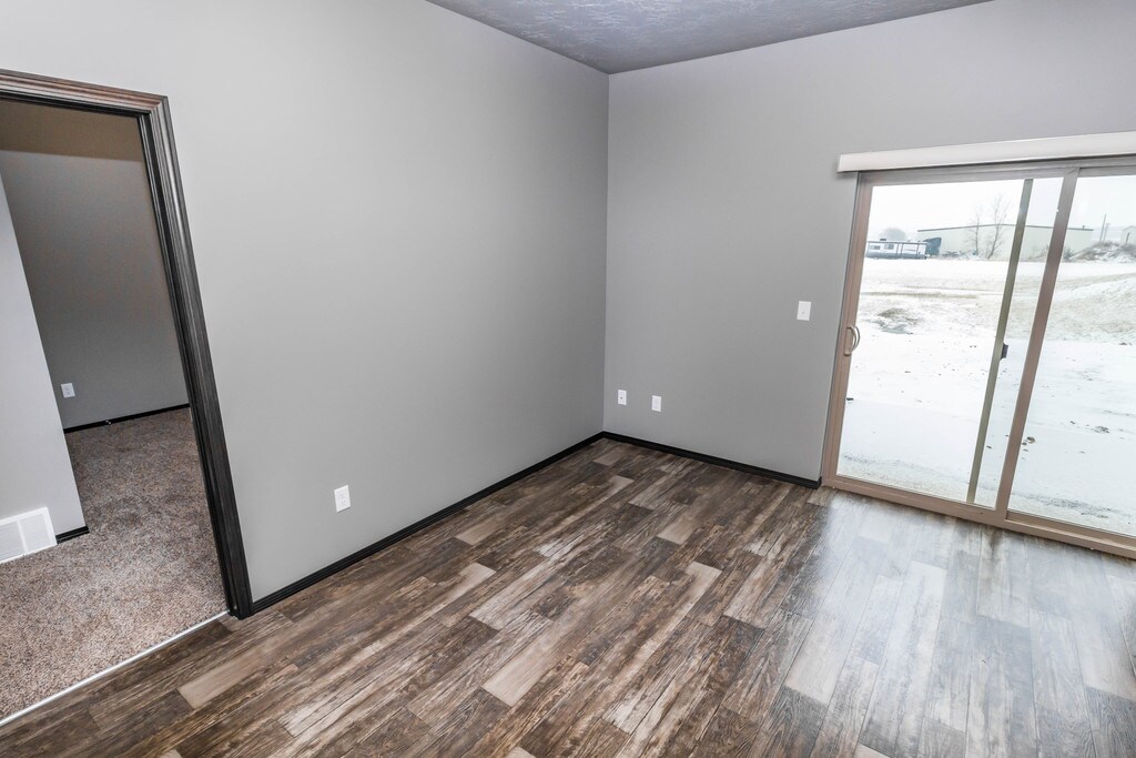 Tallgrass Village Apartments & Townhomes Spirit Lake, IA Apartments