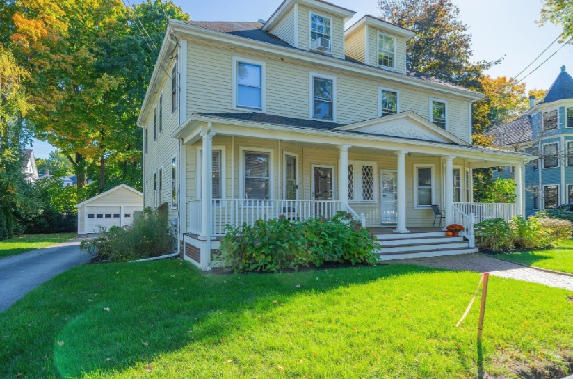 31 Highland St, Unit 31 in Concord, MA - Building Photo