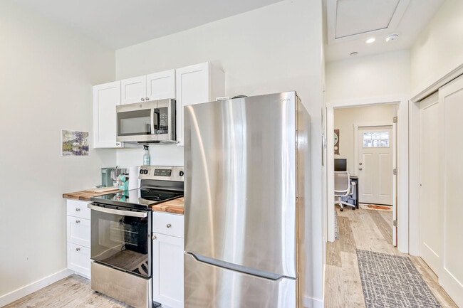 196 S Caribou St in Nederland, CO - Building Photo - Building Photo