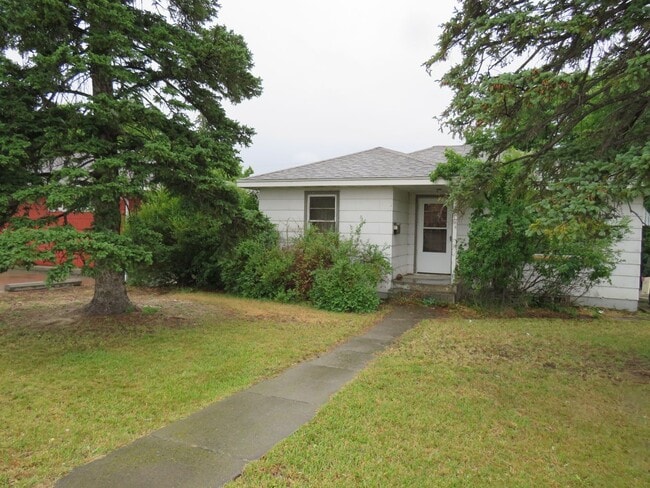 property at 734 Grand Ave
