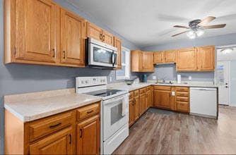 218 Lookout Ave in Valley Park, MO - Building Photo - Building Photo