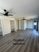 8718 Maple St in Bellflower, CA - Building Photo - Building Photo