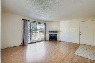 12162 Melody Dr in Westminster, CO - Foto de edificio - Building Photo