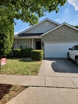 2748 Michelle Park in Lexington, KY - Building Photo