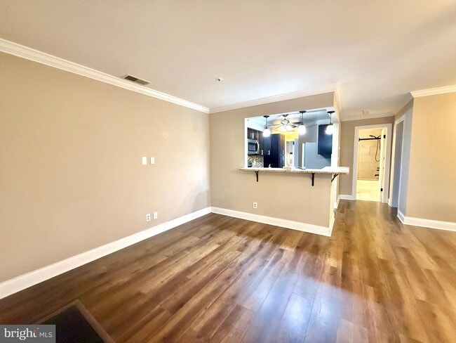 13407 Shady Knoll Dr in Silver Spring, MD - Building Photo - Building Photo