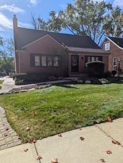 property at 2152 Pembroke Rd
