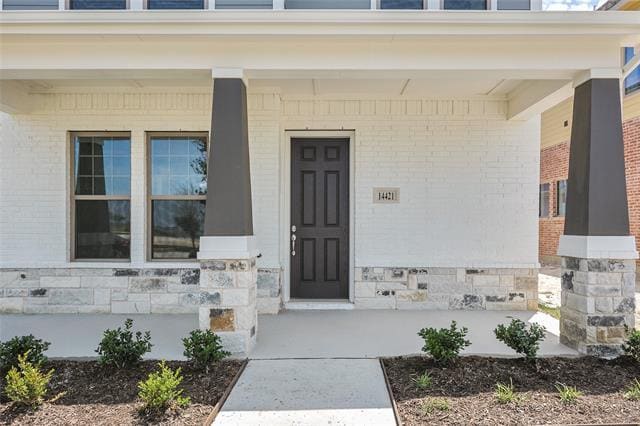 property at 14421 Walsh Ave