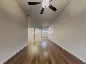 6226 Bridgevista Dr in Lithia, FL - Building Photo - Building Photo