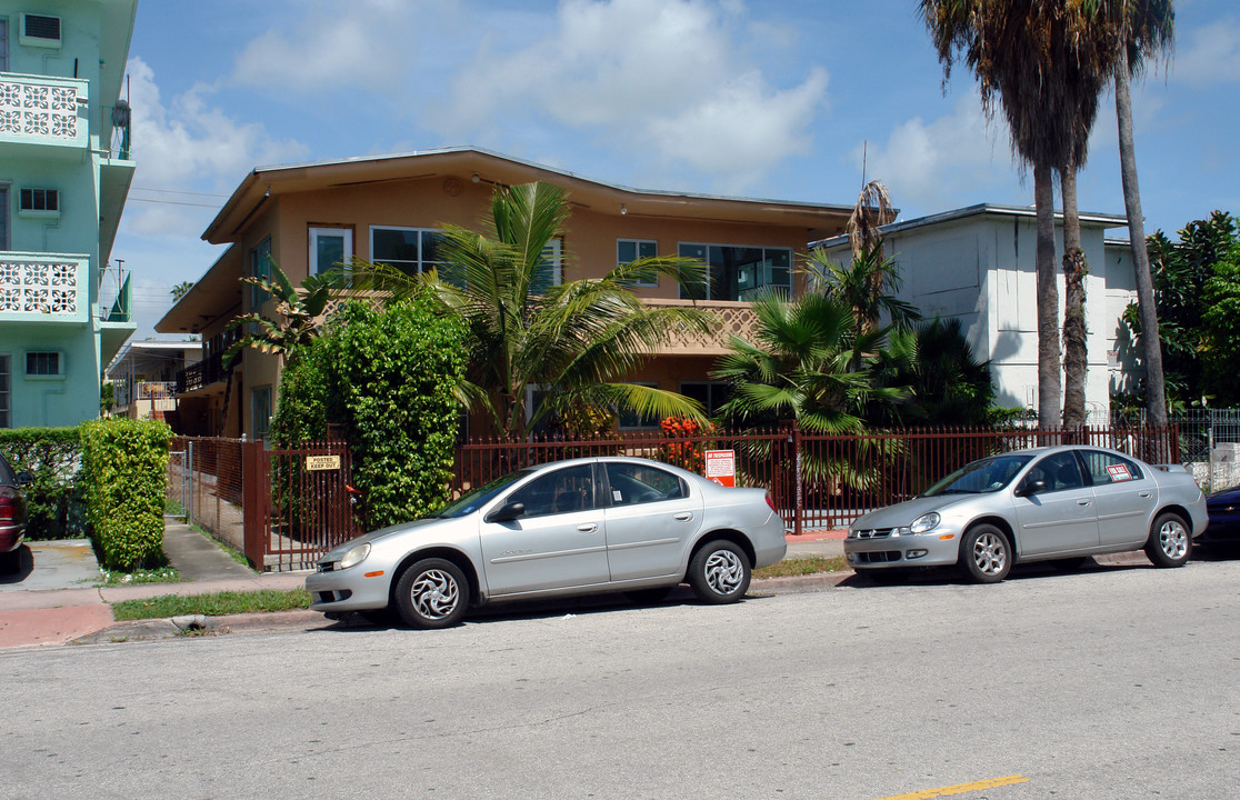 The Palm House in Miami Beach, FL - Foto de edificio