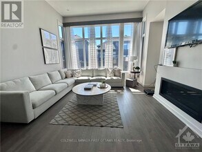 298 Longworth Ave in Ottawa, ON - Building Photo - Building Photo