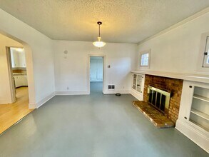 3508 SE Division St in Portland, OR - Building Photo - Building Photo