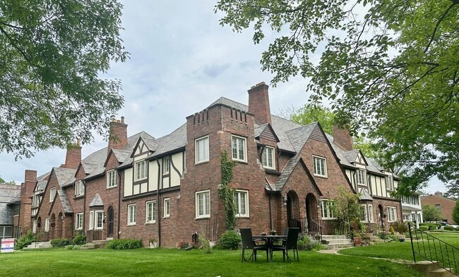 1922 Baldridge Rd in Upper Arlington, OH - Building Photo - Building Photo